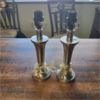 Pair dresser lamps