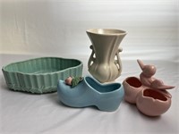 Lot of 4 Beautiful McCoy Planters and Vase