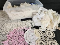 Huge lot of 30 + Vintage Doilies Runners & Lace