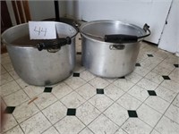 Aluminum buckets