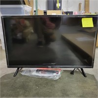 TCL 32" TV(powers on, screen shattered)