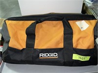 Ridgid tool bag with 5 pc tool kit