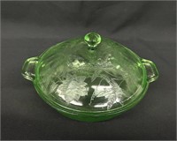 Jeanette Floral Poinsettia Green Rd Covered Bowl