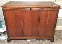 Vintage Blanket Chest