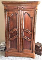 Ethan Allen Wardrobe