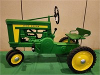 John Deere 720 Pedal Tractor