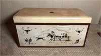VINTAGE TOY CHEST