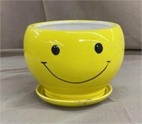 Smiley face pot