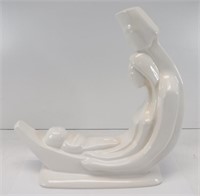White Ceramic Family Statue "CIRCLE OF LOVE" Decor