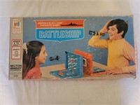 Vintage 1971 Milton Bradley Battleship Game