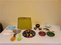 Pottery and Modern Dishes