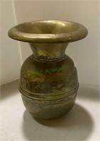 Antique weighted copper spittoon stands 9 1/2