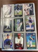 Sports cards - trading cards - approximately 500