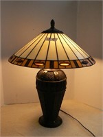 Lamp w/leaded glass shade and bronze finish base