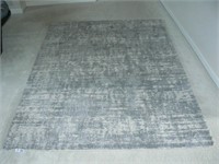 5x7 Gray and tan area rug