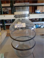 Vintage Lg Glass Jar w/lid & handle
