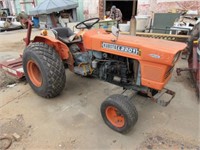Kubota L-2201 Tractor