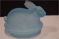 Small L.E. Smith Frosted Satin Nesting Bunny