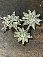 lot of 3 vintage snowflake rhinestone pins