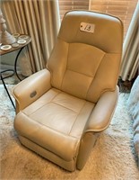 F. jords White Electric Recliner