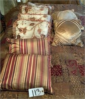 8 Decorative Pillows