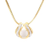 Plated 18KT Yellow Gold 3.00ct Opal and Diamond Pe