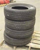 (4) Michelin Defenders Ltx 245/75R16 Tires