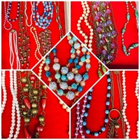 BEADED NECKLACE LOT / APPROX:  9 PCS