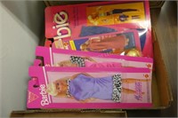 Barbie Fashions - 4 pcs