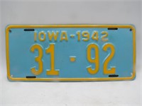 1942 IOWA license plate.