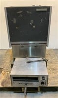 Ice Maker/Water Dispenser & Pizza Oven