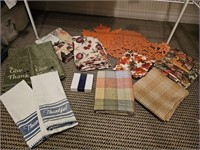 Thanksgiving Tablecloths, Hand Towels & more