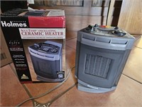 Holmes Accutemp Oscillating Ceramic Heater