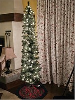 6' Prelit Skinny Christmas Tree