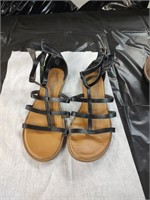 Size 10 Old Navy Zip Up Sandals Brown