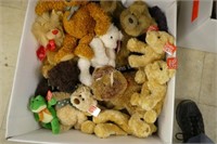 Box Gund small plush toys