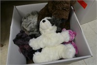 Box Gund Bears & toys