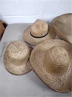 Assorted straw hats, mens & ladies