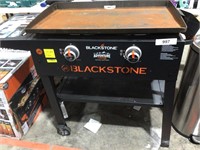 Black stone griddle (rusty)