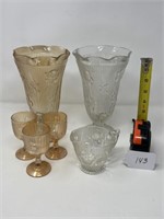 6 Pieces of Tulip Glassware