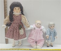 A collection of cute porcelain dolls