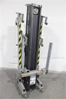Genie ST-20 Super Tower w/ Outriggers