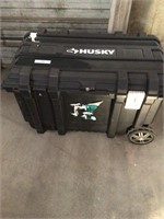 Husky connect mobile tool box used damaged