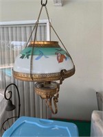 Antique Victorian Hanging Parlor Oil Lamp U12A