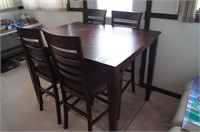 Counter High Table and (4) Chairs
