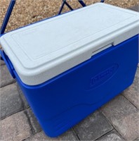 L - PAIR OF CAMP CHAIRS & COOLER (B111)