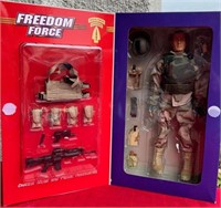 L - ELITE FORCE FREEDOM FORCE ACTION FIGURE (C88)