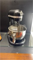 Kitchen Aid Professional 600 Series Mixer With Box