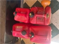 4 gas cans