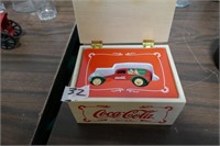 Coca Cola Wood box w / Car